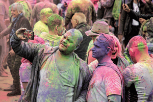 colour festival at the recovery games